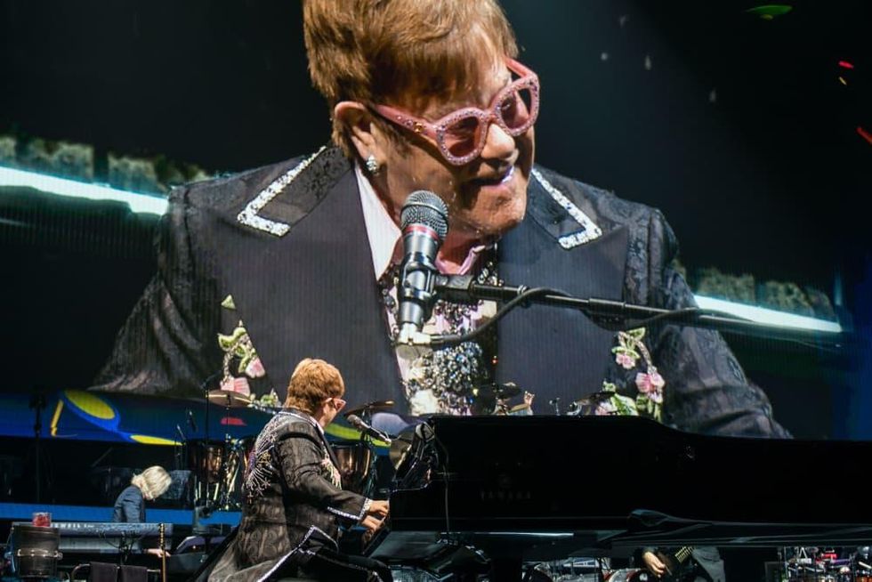 Elton John - Houston Toyota Center - Farewell Yellow Brick