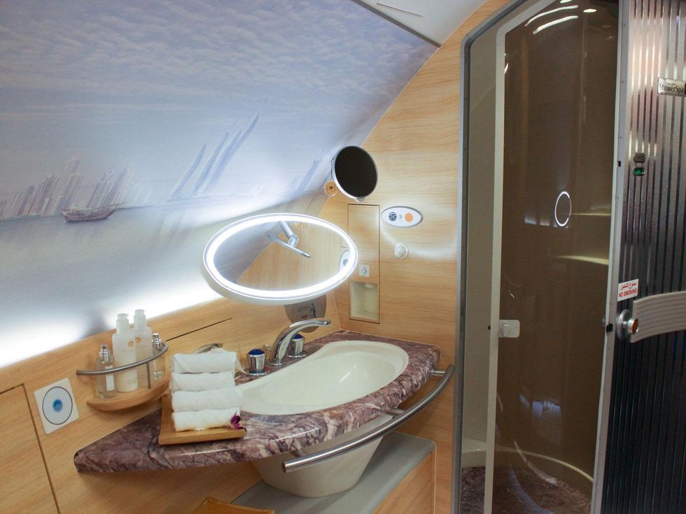 A Mile High Club dream? New $400 million Emirates plane includes ...