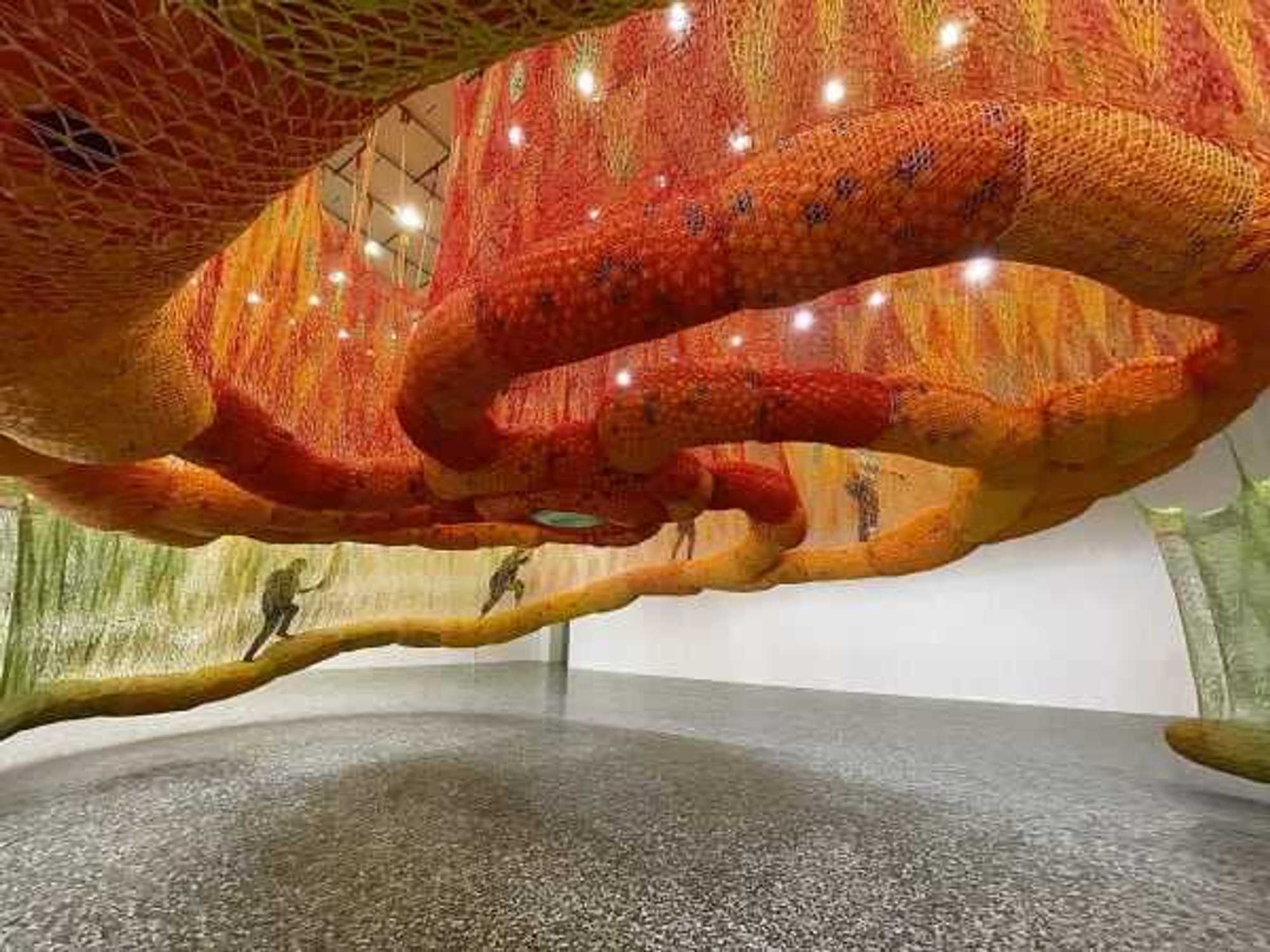 Ernesto Neto, SunForceOceanLife (installation view), 2020, crocheted textile and
plastic balls, the Museum of Fine Arts, Houston, Museum purchase funded by the
Caroline Wiess Law Accessions Endowment Fund