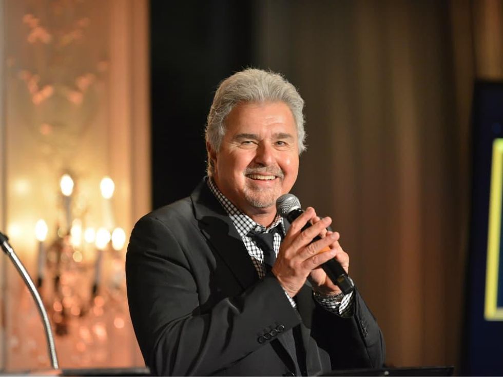 Escape Celebrity Waiters Steve Tyrell