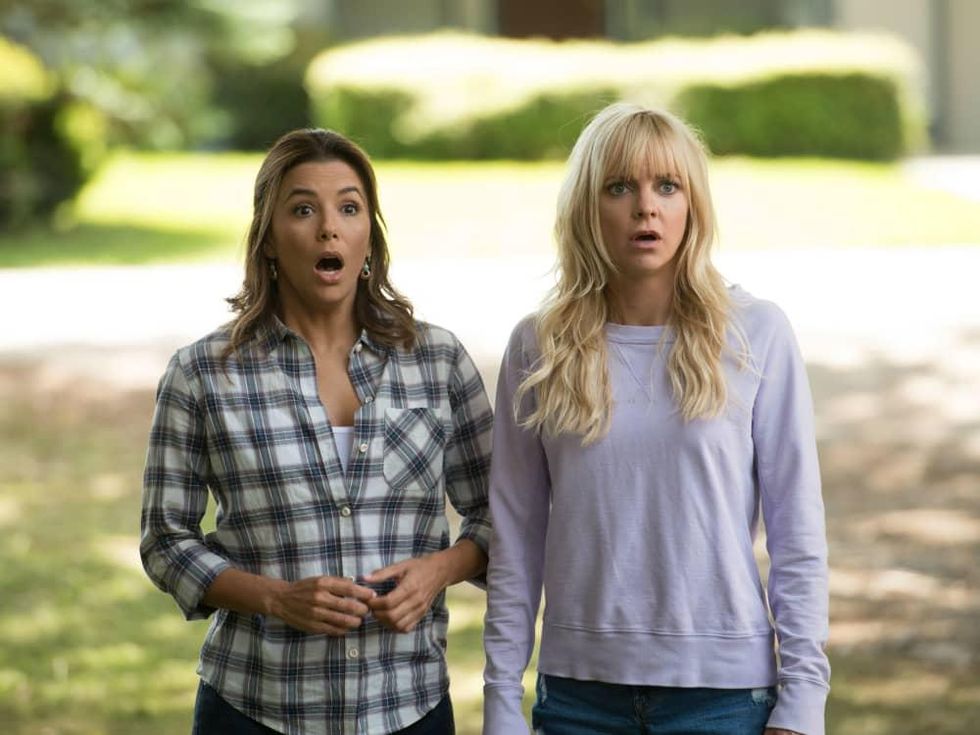 Eva Longoria and Anna Faris in Overboard