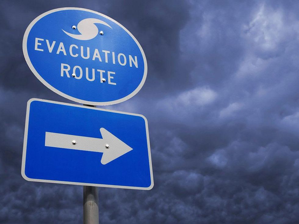 evacuation route, hurricane, escape, sign