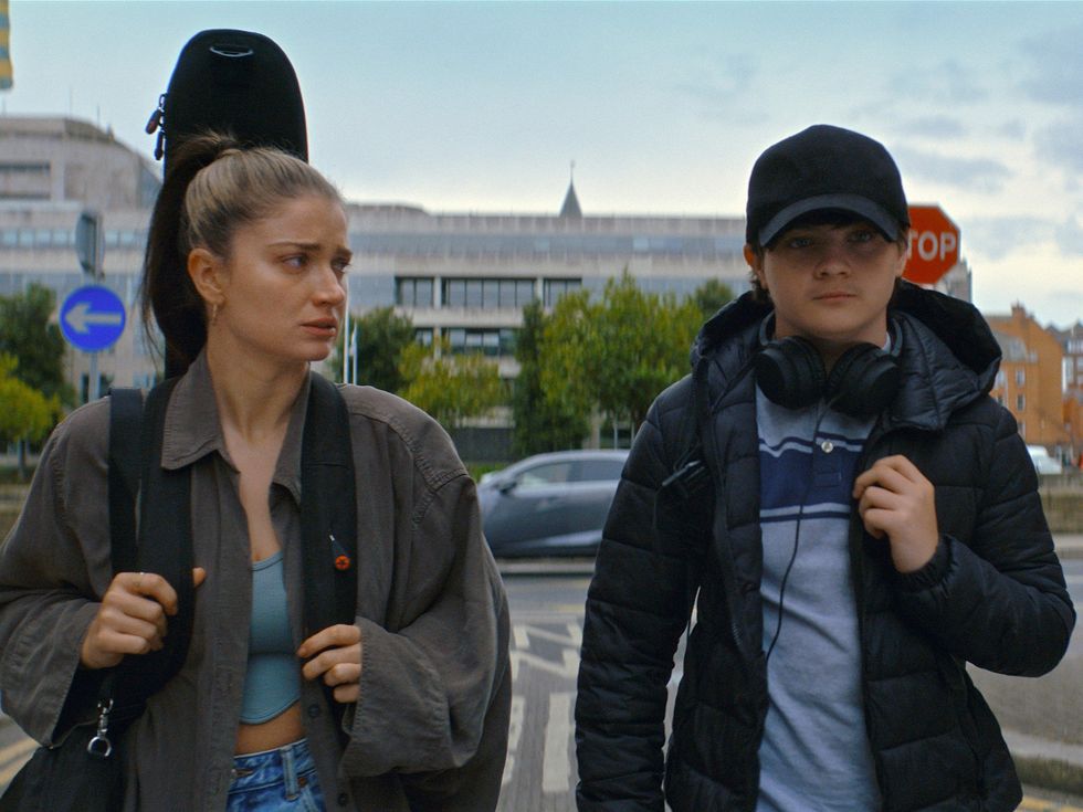 Eve Hewson and Oren Kinlan in Flora and Son