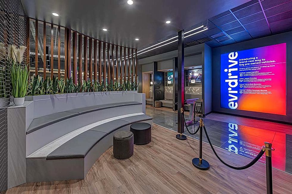 Innovative Houstonarea car seller revs up shopping experience with 3D