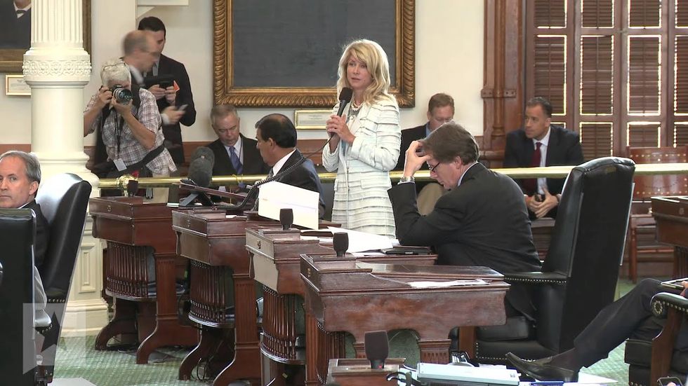 Wendy Davis rules the web: Why her filibuster matters and where to buy those pink sneakers