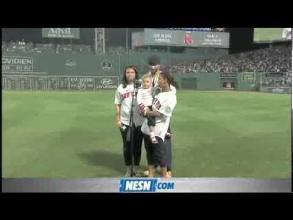 Dave Chappelle's meltdown and kittens who stop traffic are among memorable links