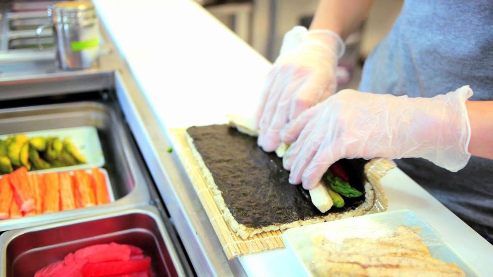 Texas brothers develop custom sushi for everyone with How Do You Roll?"fast-casual" restaurants