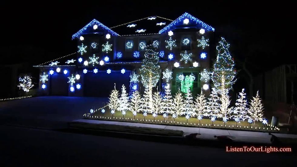 Christmas lights go "Gangnam Style:" See the holiday video that's gone viral