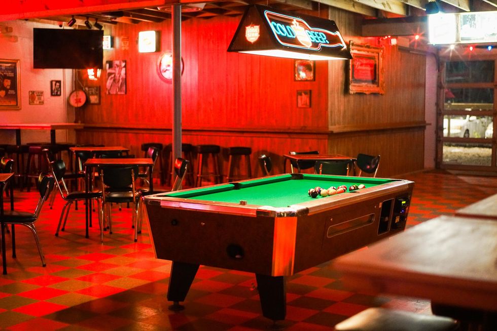 EZ's Liquor Lounge interior pool table