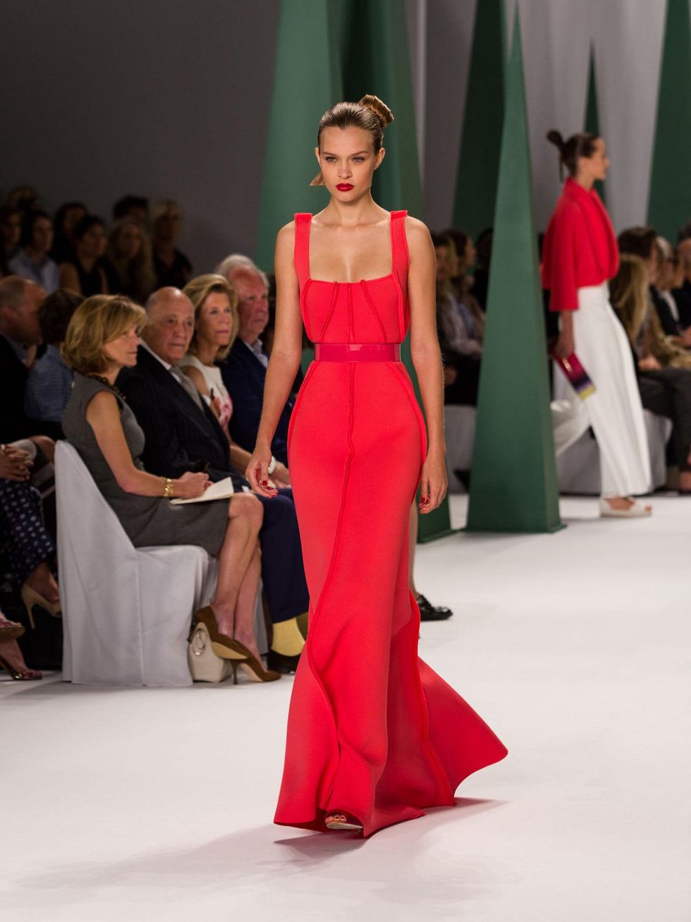 Fashion Week spring 2015 Carolina Herrera red gown