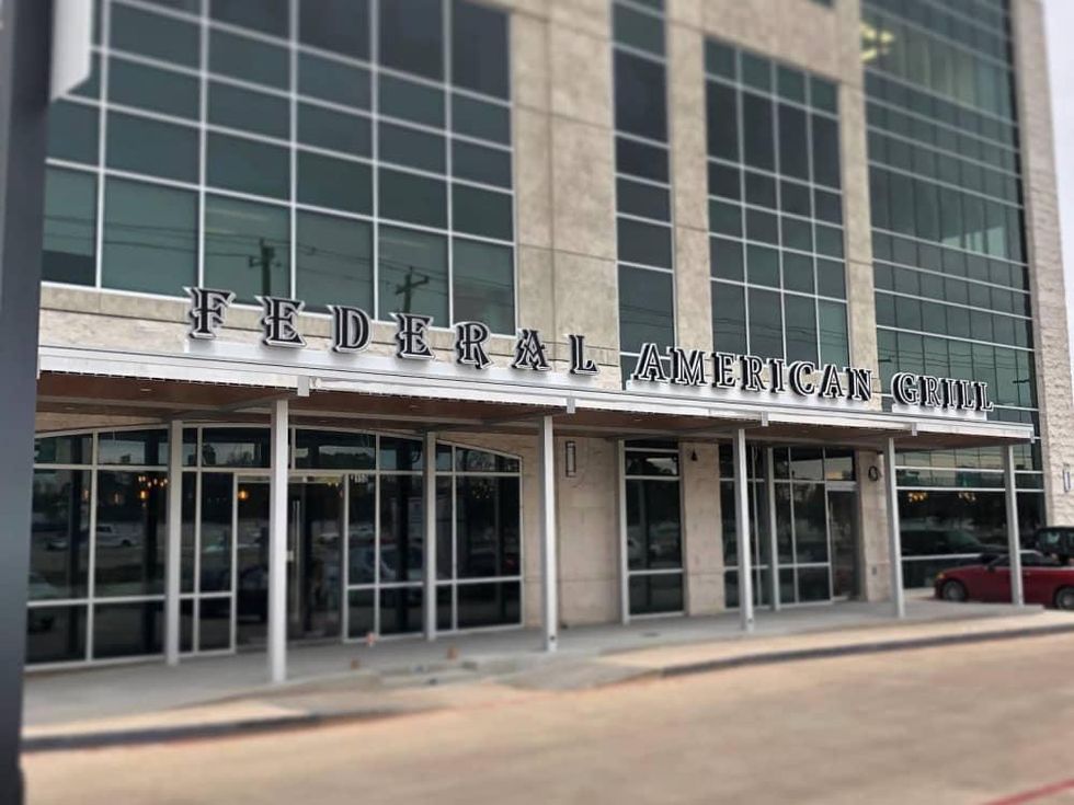 Federal Grill Hedwig Village exterior