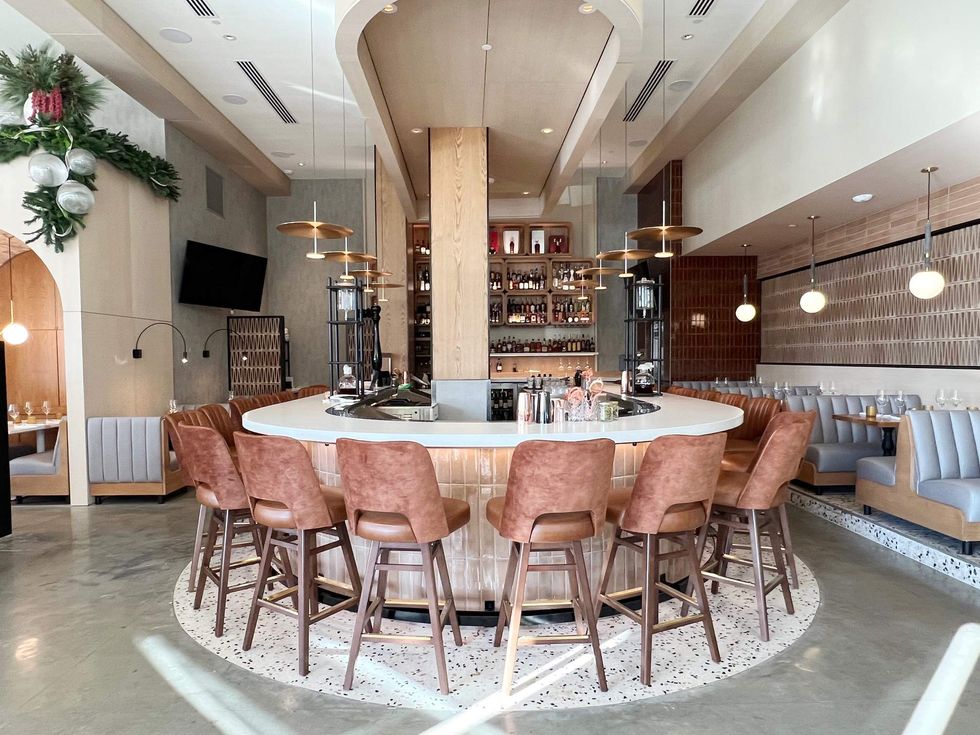 Fielding's River Oaks bar