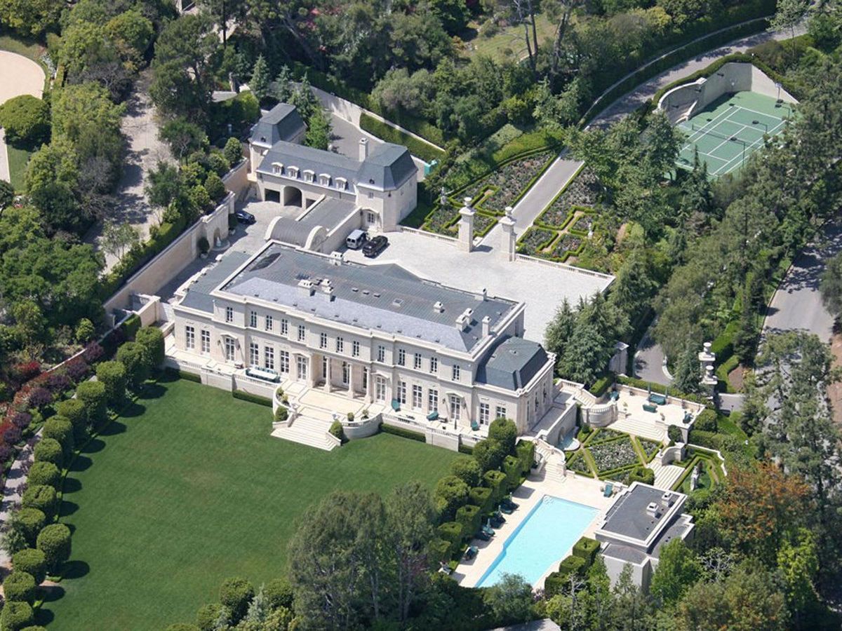 More than 100 million in cash exchanged hands in the recent sale of