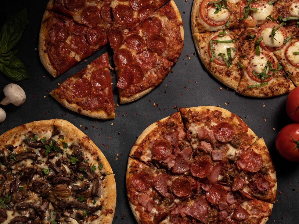 Flix Brewhouse pizza