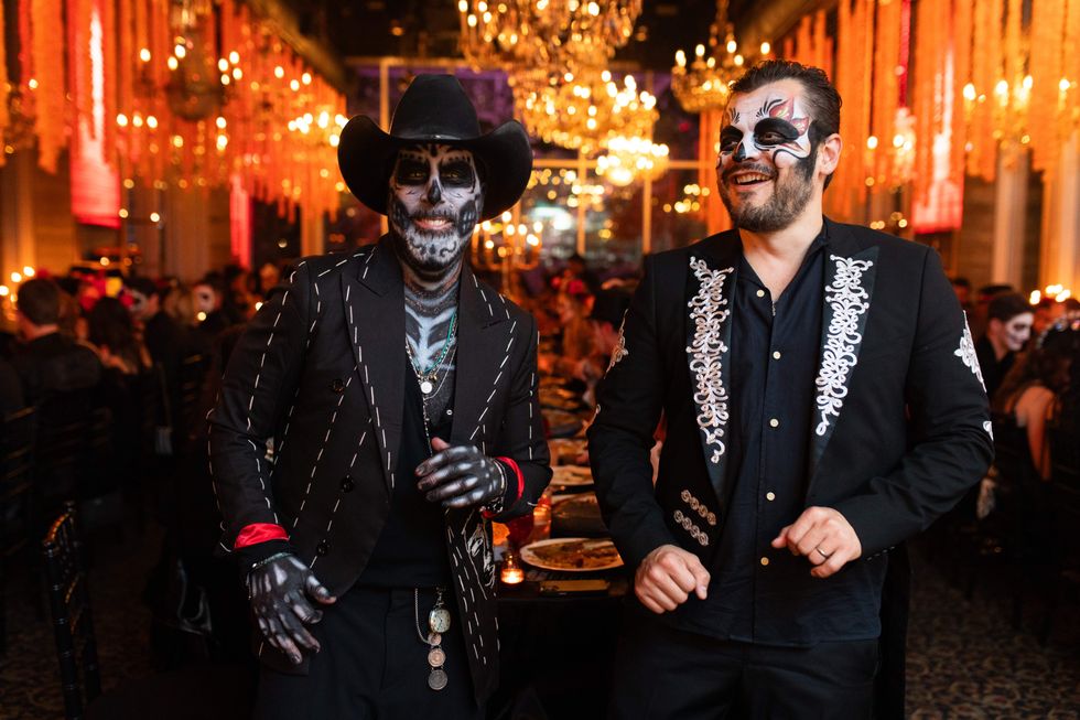 Flora Mexican Kitchen Cena Negra