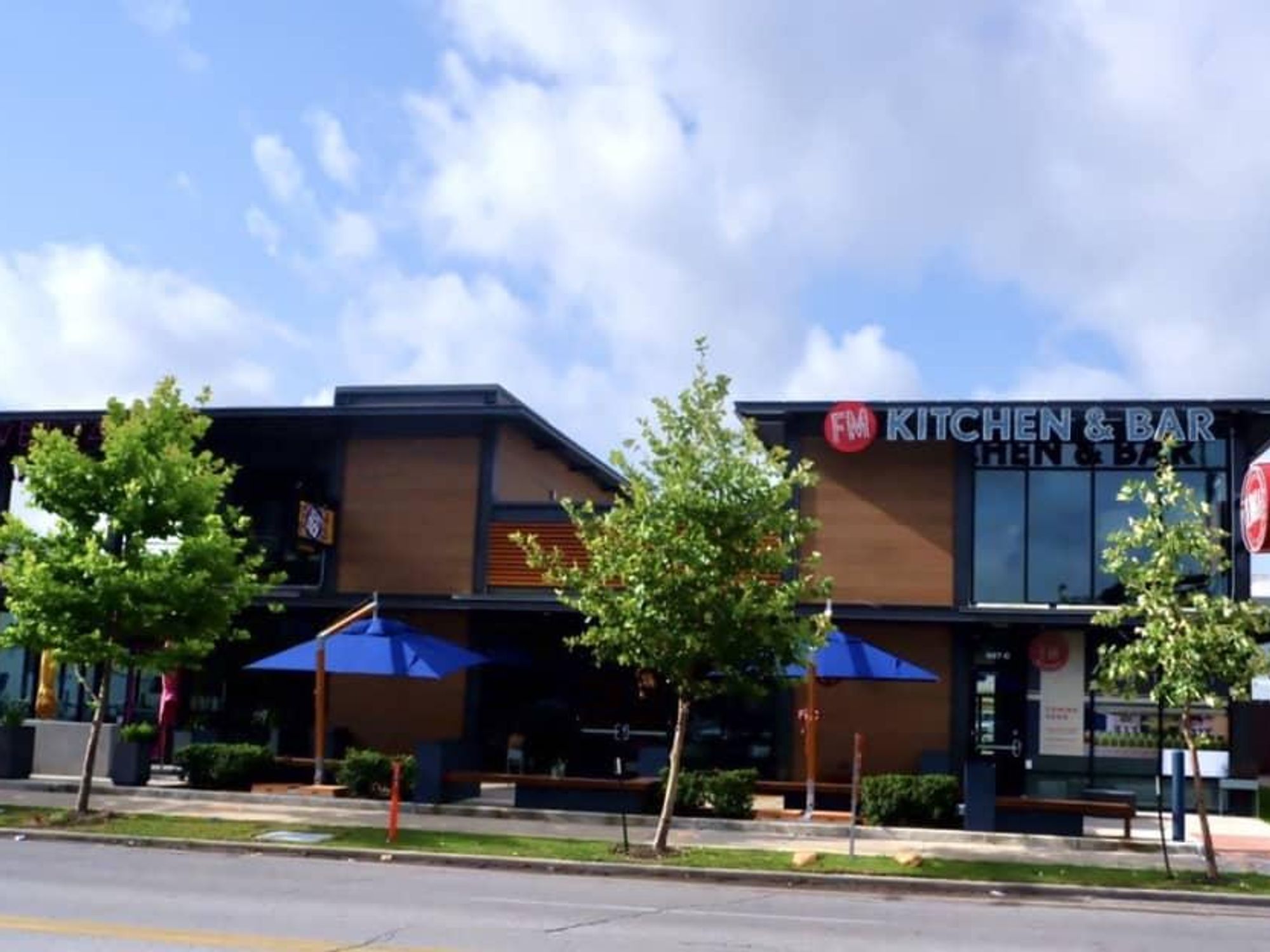 FM Kitchen & Bar Montrose exterior