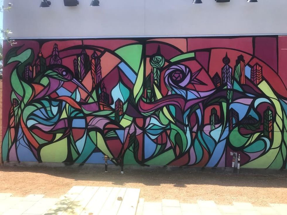 FM Kitchen & Bar mural Daniel Anguilu