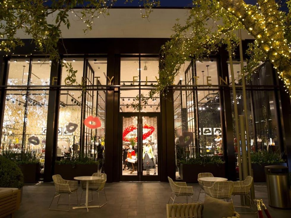 Forty Five Ten Houston River Oaks District exterior