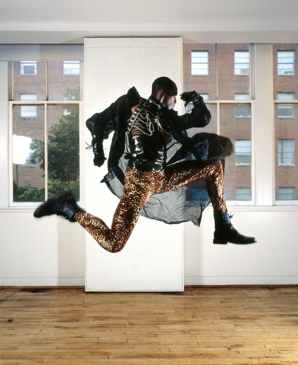 Frederic Nauczyciel Marcus Revlon (Jump)