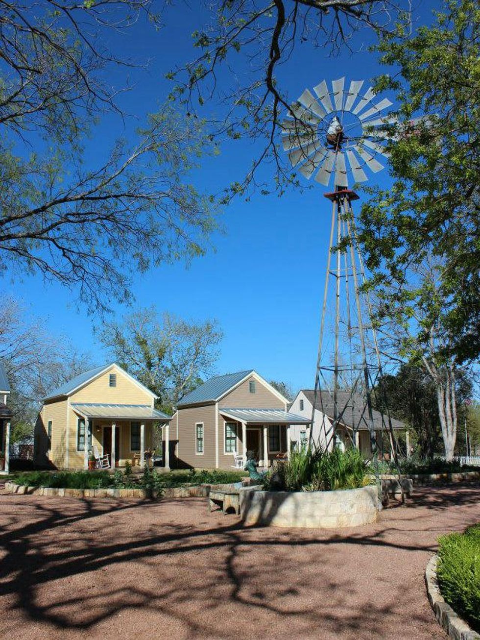 Fredericksburg Herb Farm cottages