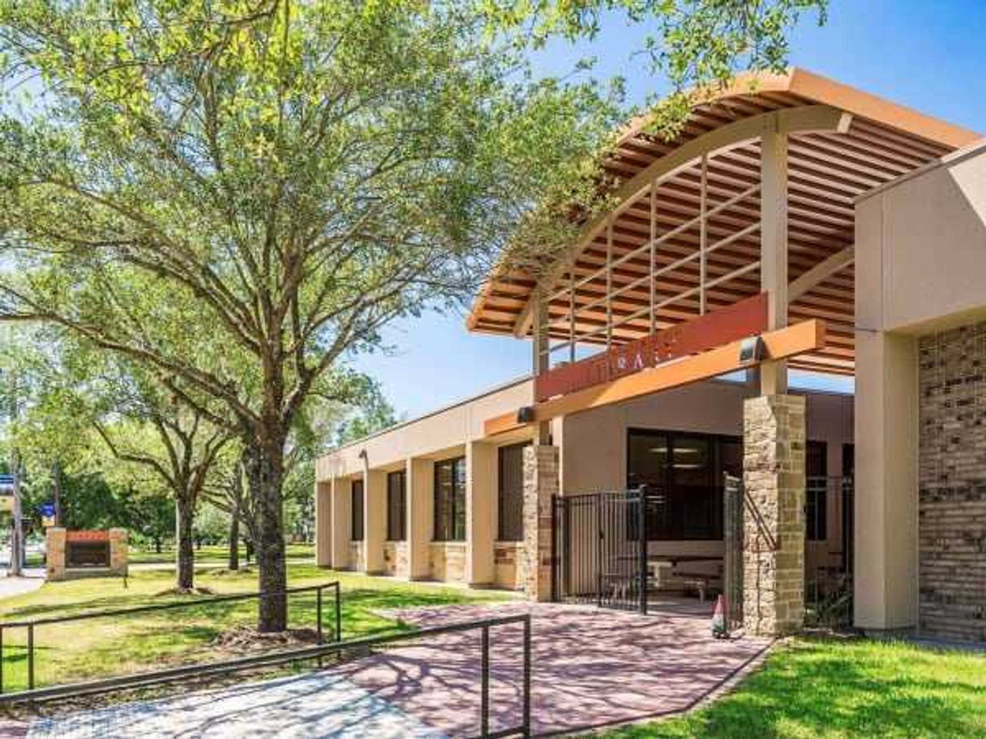 Friendswood Library