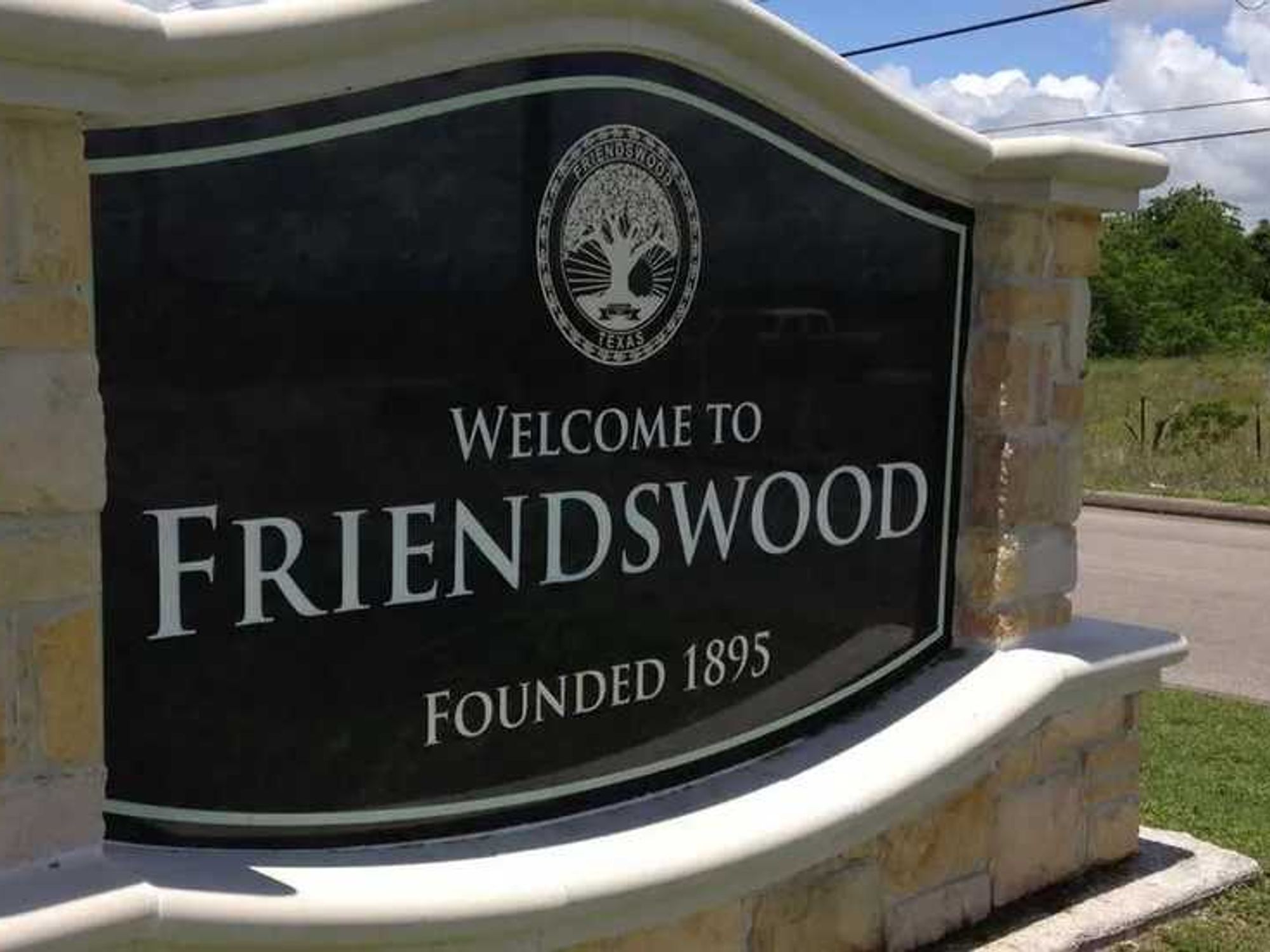 Friendswood, TX sign