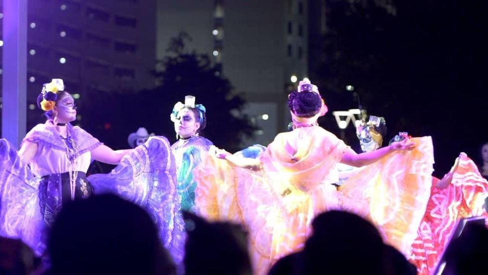 Frost Dia de los Muertos pop-up