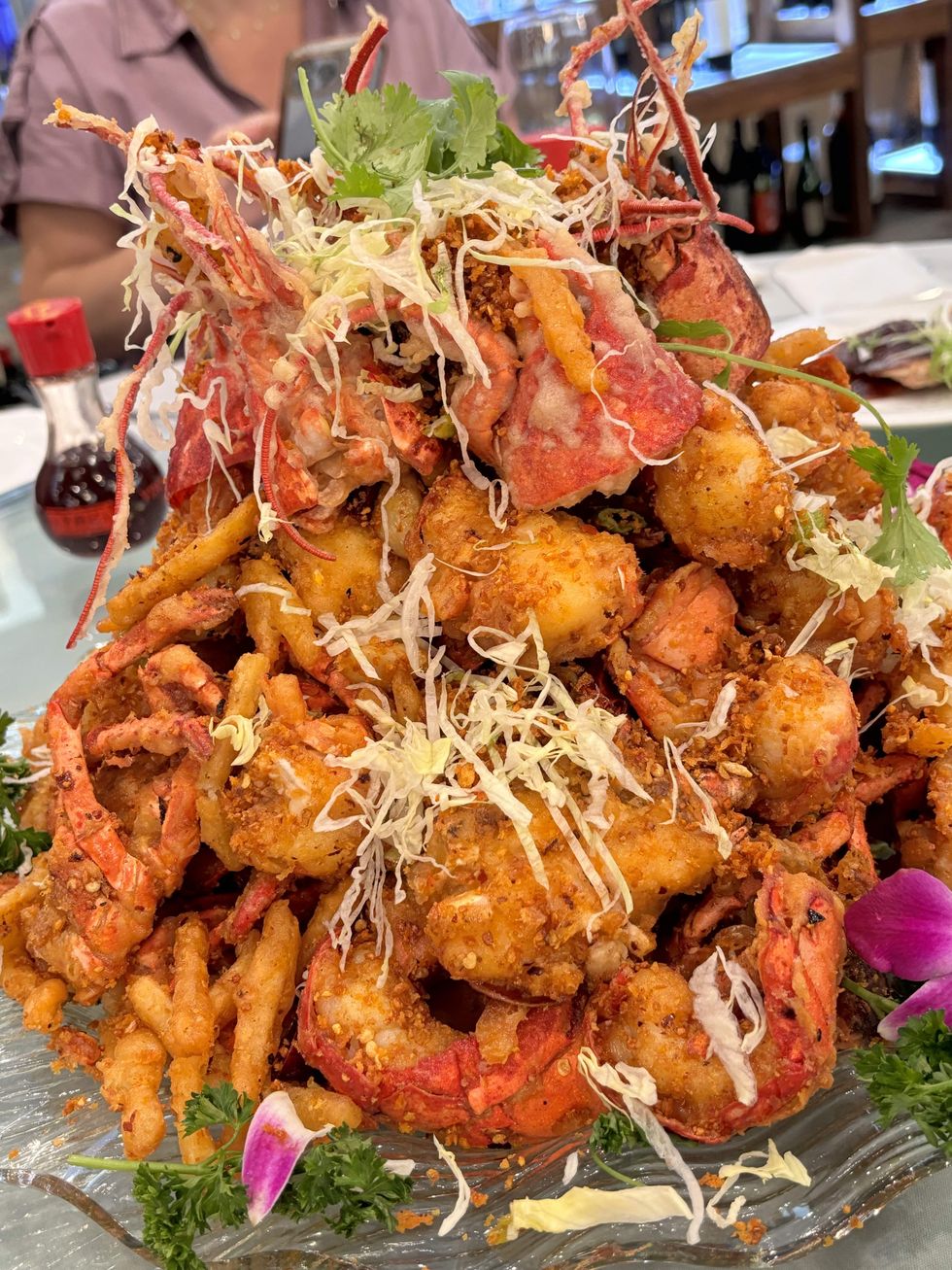 Fung's Kitchen lobster mountain