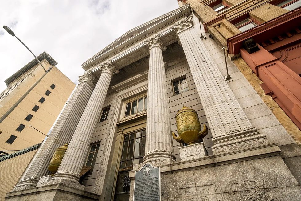 Galveston City National Bank Building, Built 1920 - 2219 Market Street