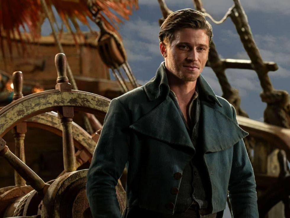 Garrett Hedlund in Pan