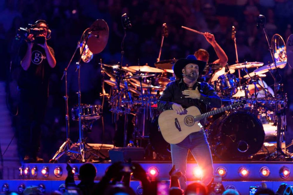 Garth Brooks NRG Stadium concert 2022
