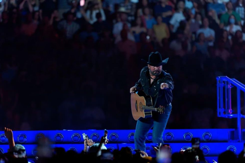 Garth Brooks NRG Stadium concert 2022