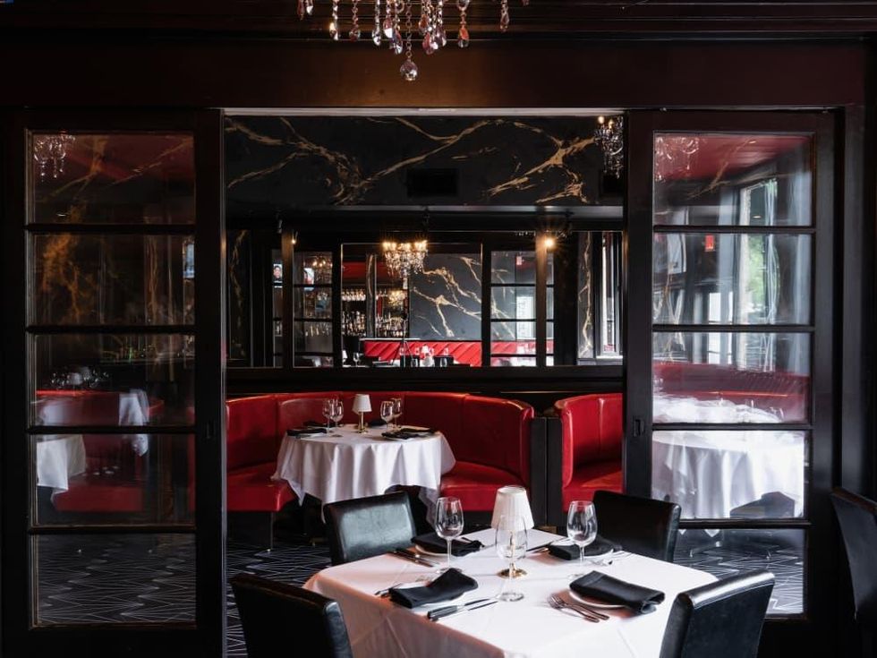 Gatsby's interior bar