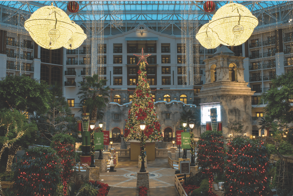 Gaylord Texan holiday lobby