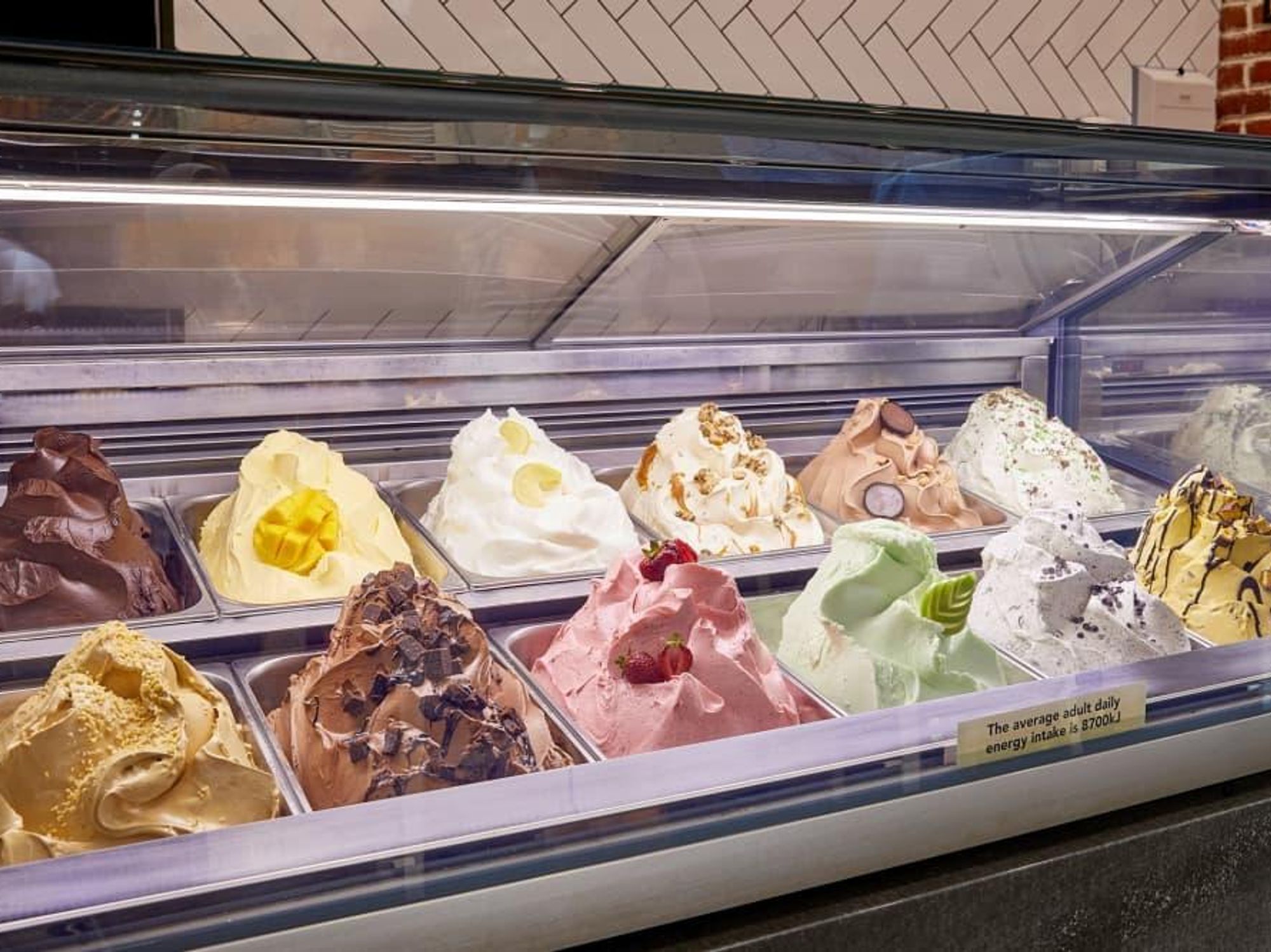 Gelatissimo gelato cabinet