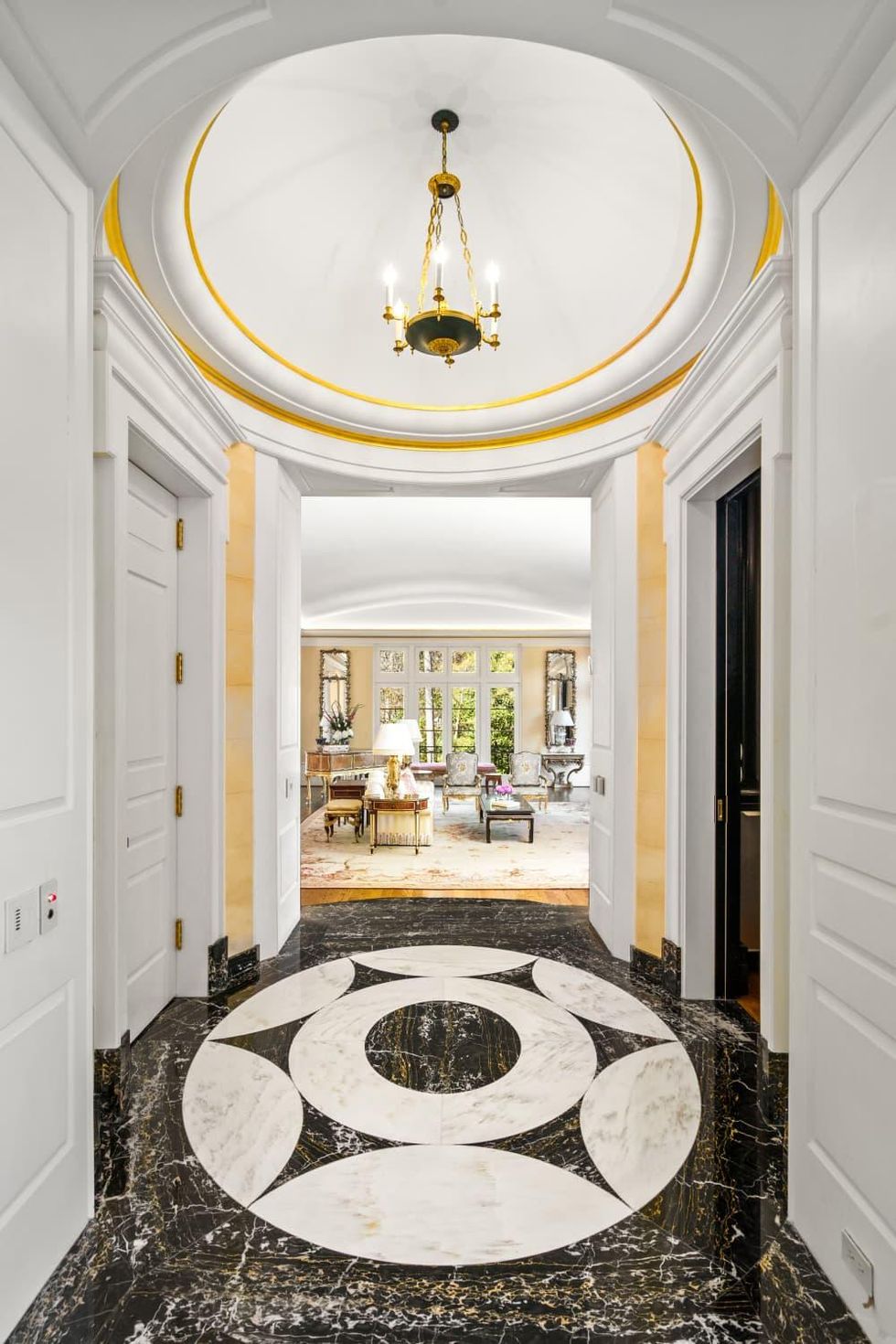 Gerald Hines Villa estate for sale 2920 Lazy Lane