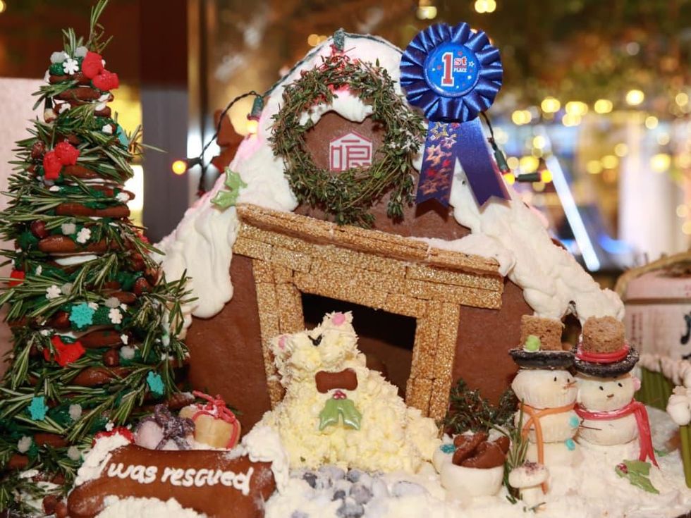 Gingerbread dog house Kuu