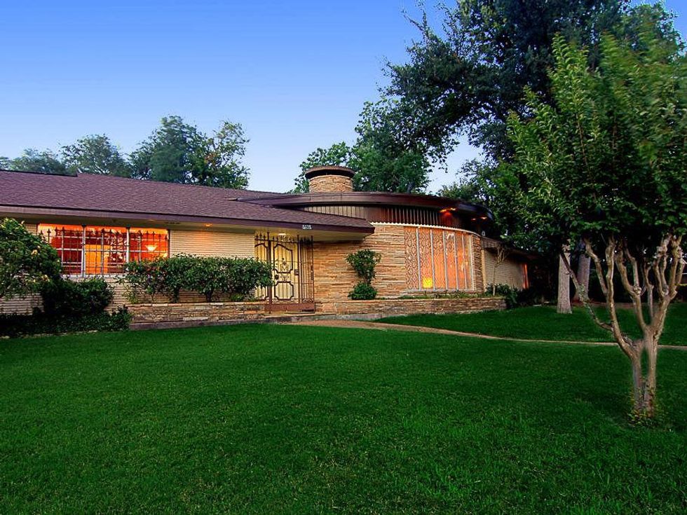 Glenbrook Valley 8035 Glenforest Houston mid-century modern front exterior