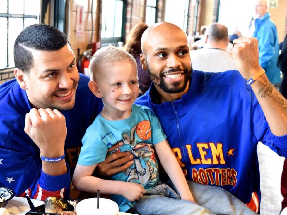 Globetrotters at Killen's barbecue