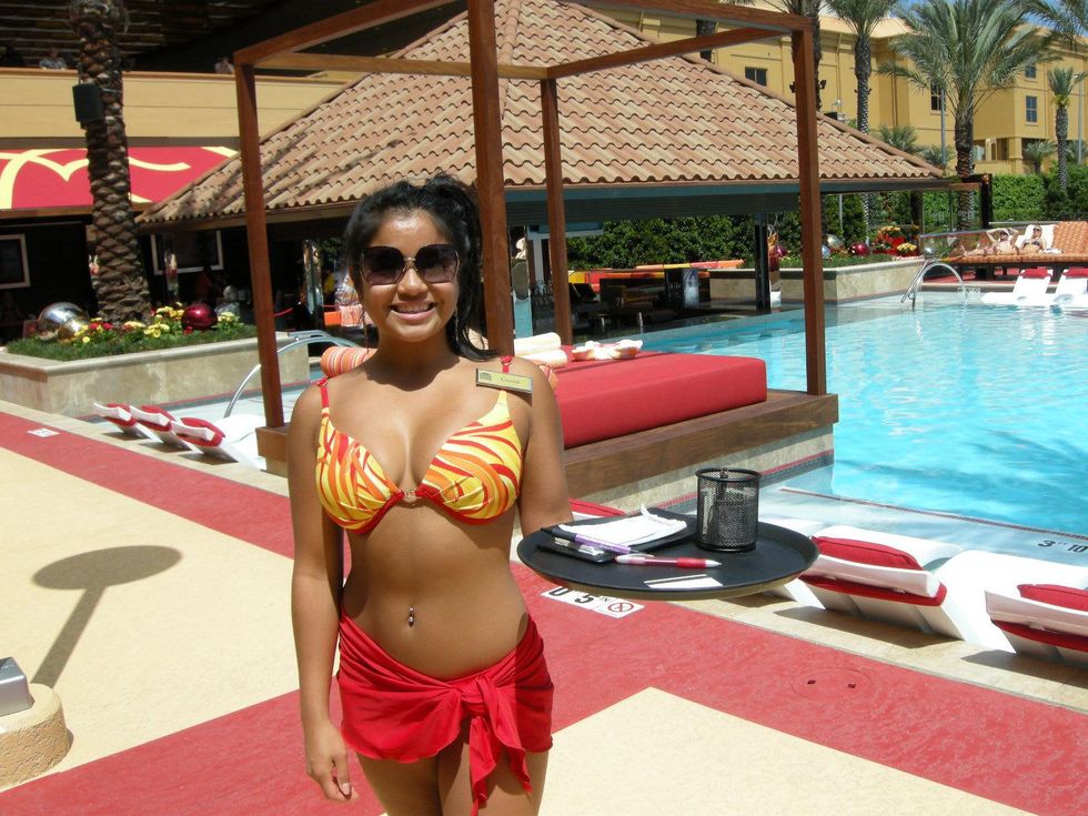 Golden Nugget Biloxi swimming pool Crystal cocktail waitess May 2014