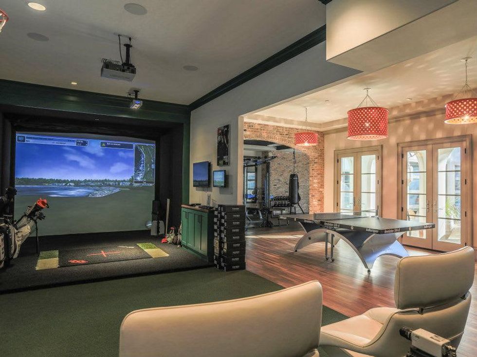 Golf simulator at 10179 Brook Hollow Court in Dallas