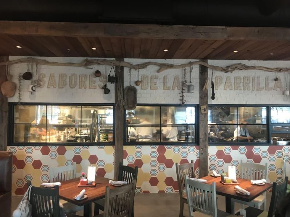 Goode Company Kitchen & Cantina Spring Branch dining room