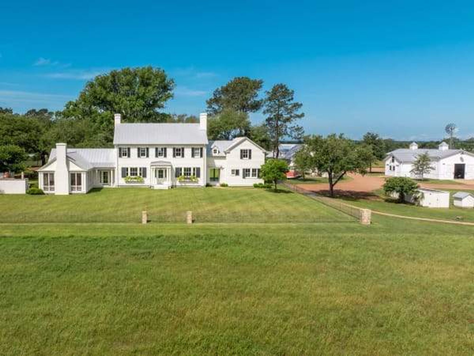 Goodthyme Farm exterior