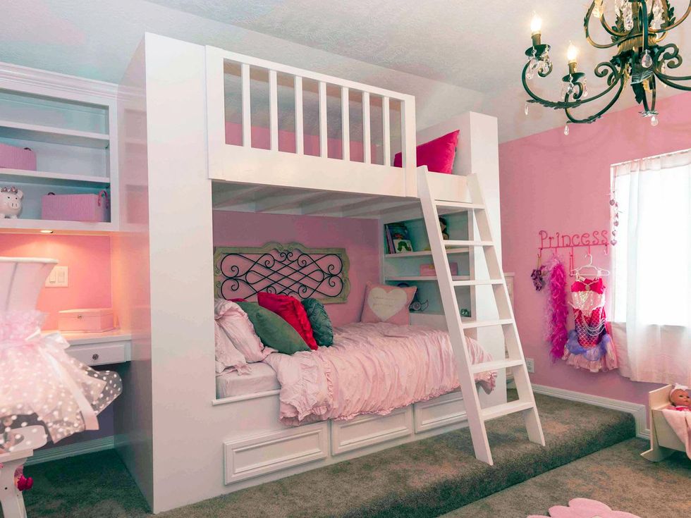 Gracepoint Homes and Keller Williams home renovation surprise May 2014 Surprise Princess room