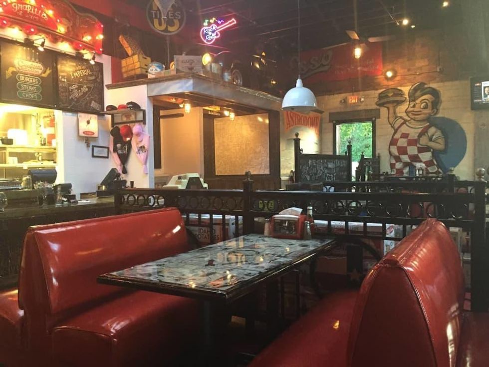 Grafitti's Union Street interior