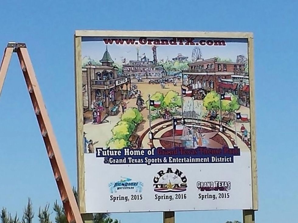 Grand Texas Sports & Entertainment District sign up May 2014
