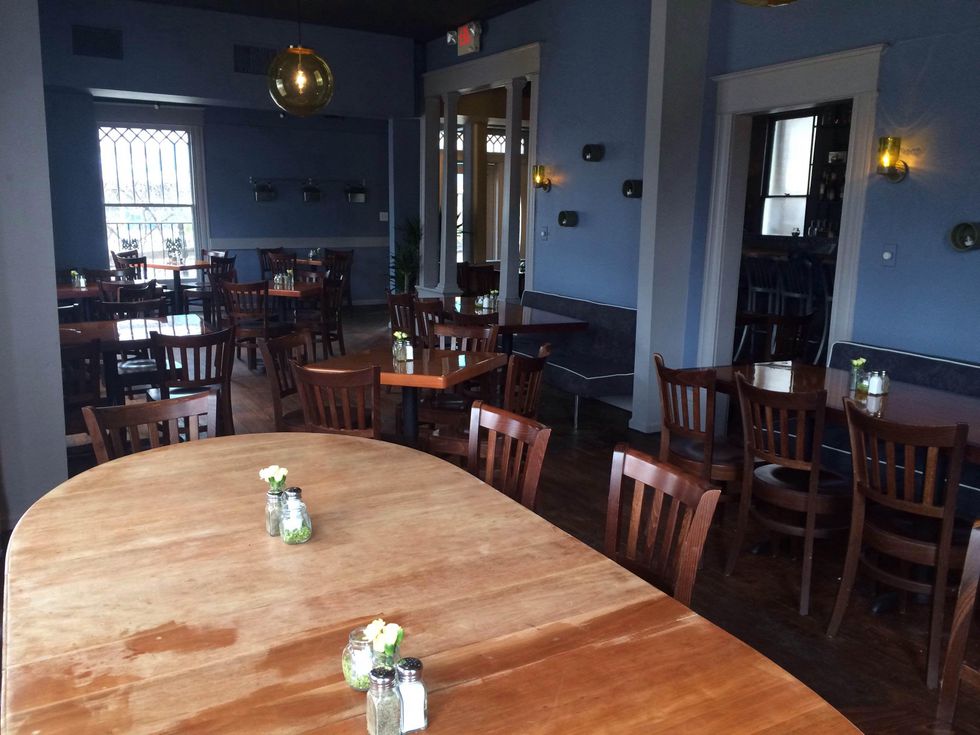 Gratifi Restaurant Impossible Interior