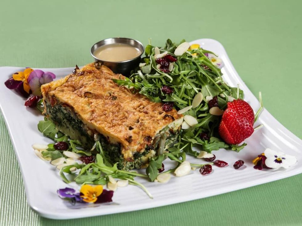 Green Eggs and Kale 2016 Dry Creek