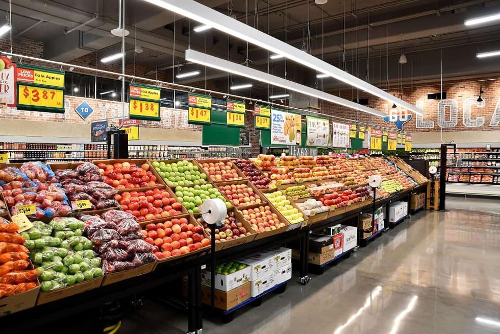 H-E-B Buffalo Heights Houston produce