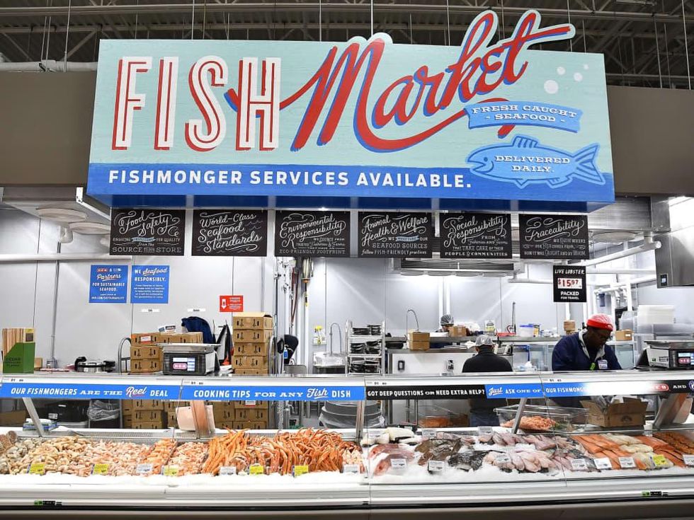 H-E-B MacGregor Market